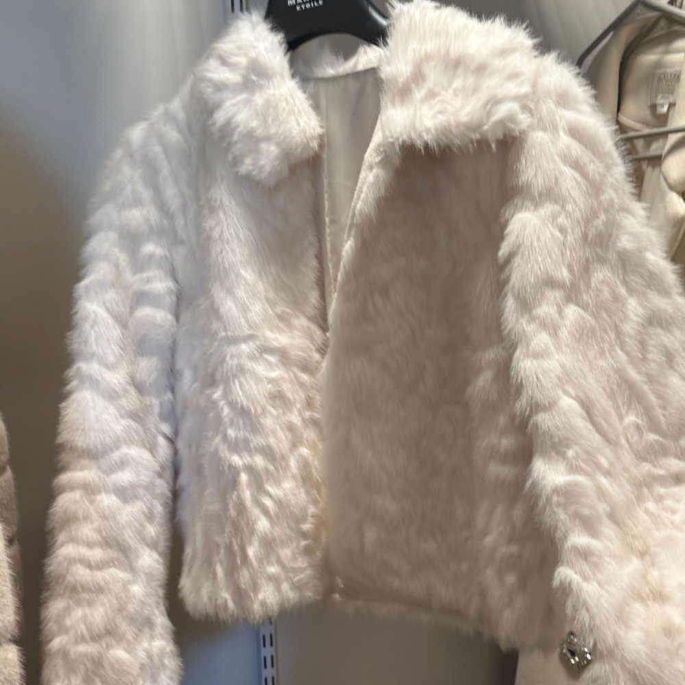 Women's Cream Faux Fur Jacket